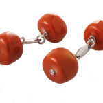 gemelli in oro bianco 18 carati con corallo rosso e diamanti