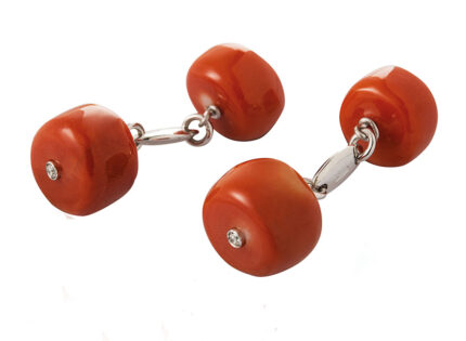 gemelli in oro bianco 18 carati con corallo rosso e diamanti