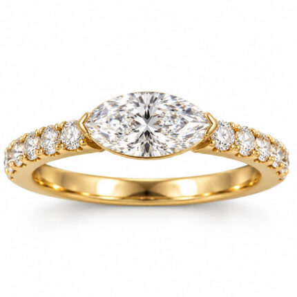 Anello in oro giallo 18 carati con diamante taglio marquise e brillanti