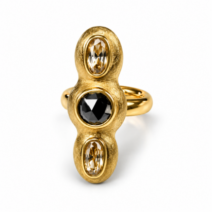 Anello in oro giallo con diamante nero e diamanti brown