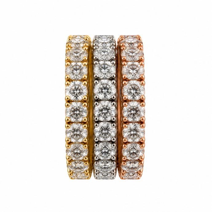 Fedine nei tre colori dell'oro con diamanti bianchi Fedine nei tre colori dell'oro con diamanti bianchi