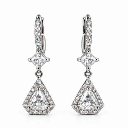 Orecchini in oro bianco con diamanti taglio princess, trillion e a brillante